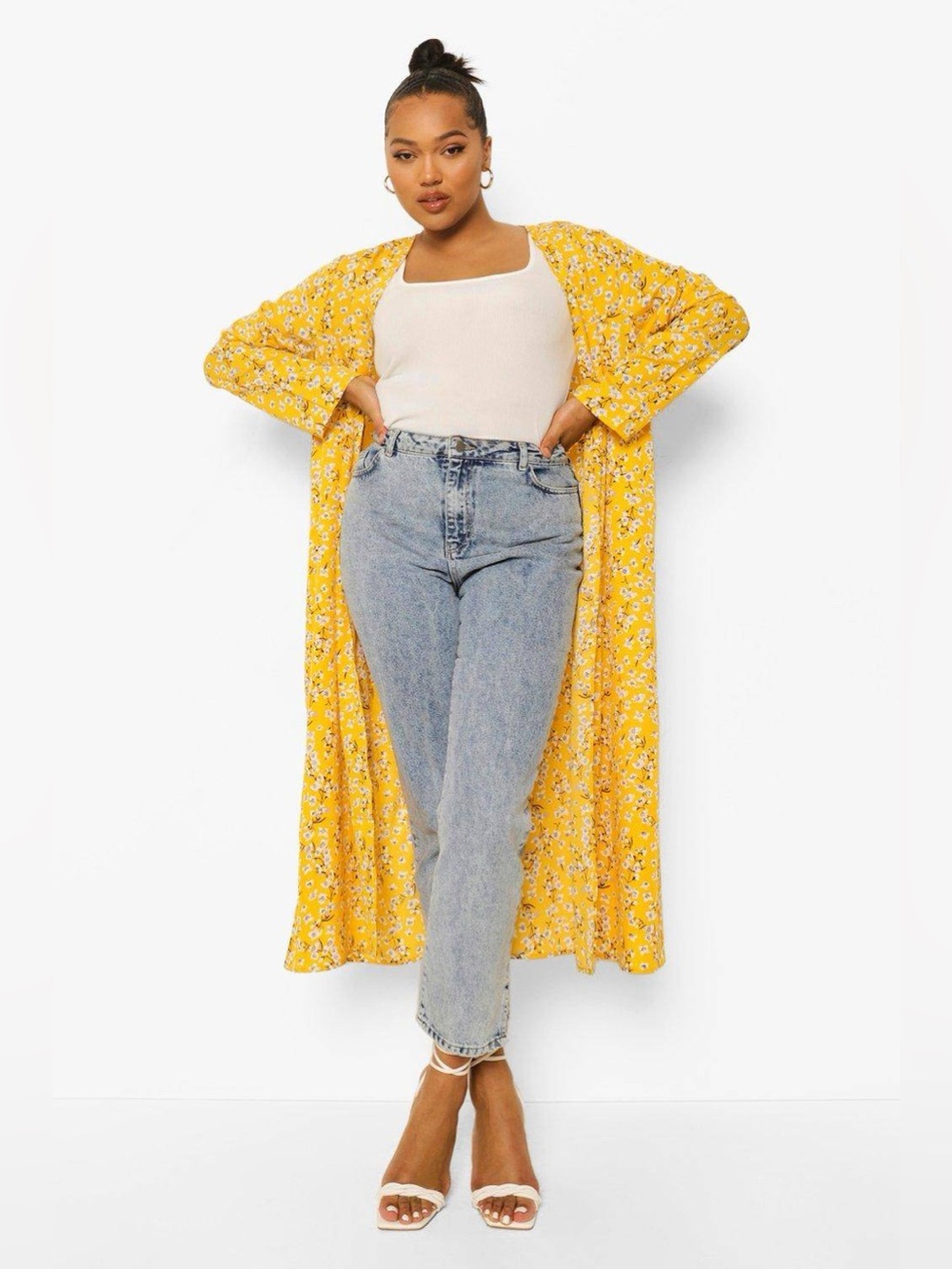 Boohoo Plus Yellow Floral Kimono (Size 22)